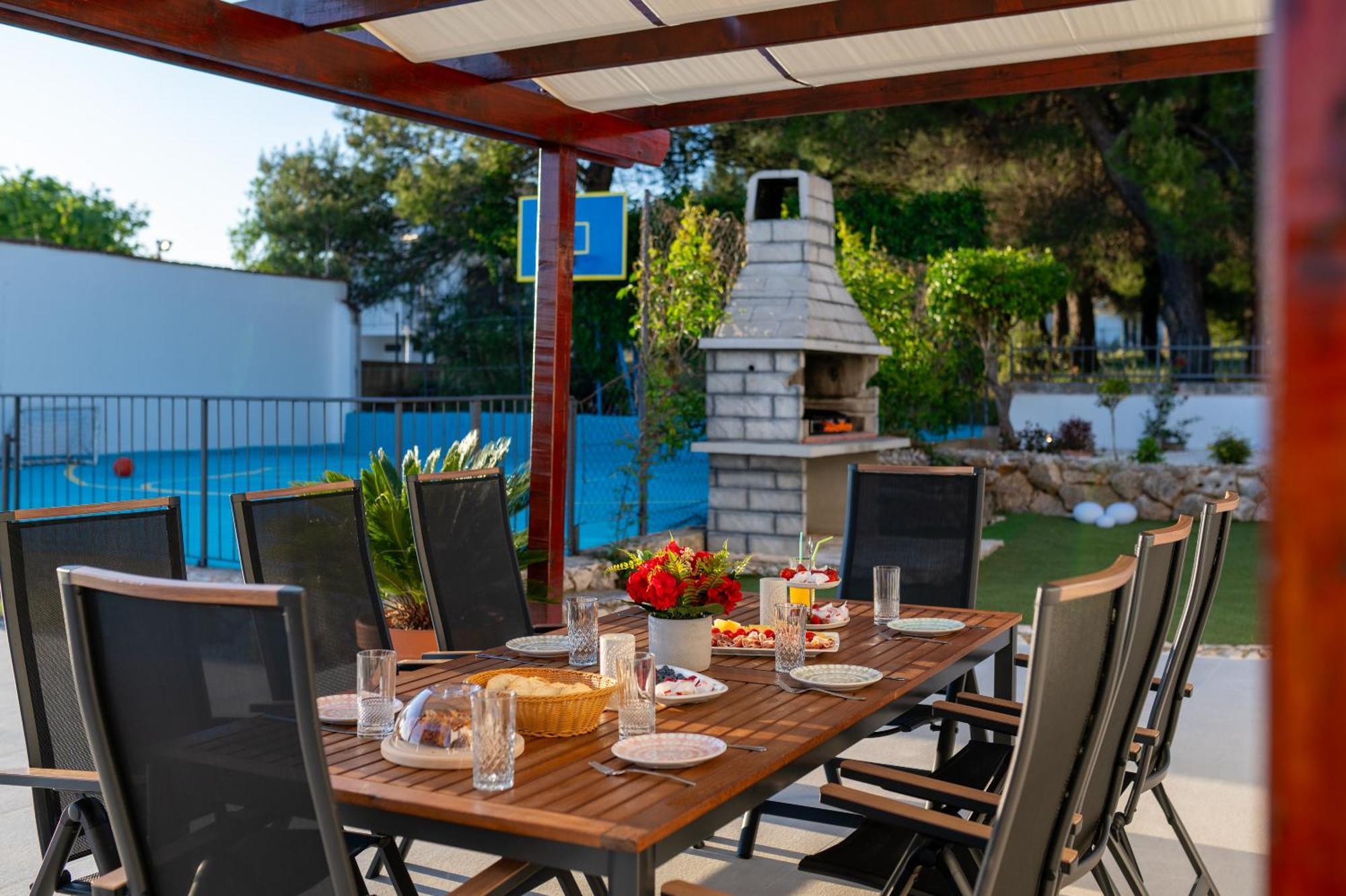 Villa Plenca - Heated Pool ! Šibenik Extérieur photo