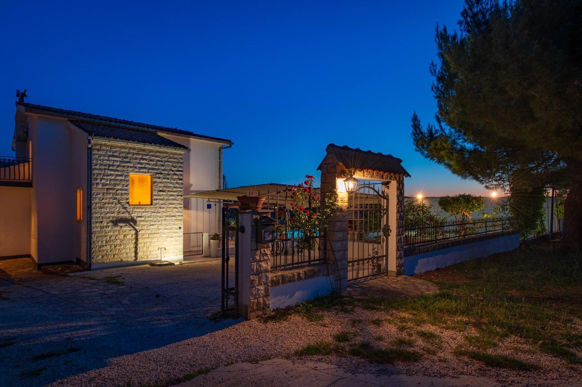 Villa Plenca - Heated Pool ! Šibenik Extérieur photo